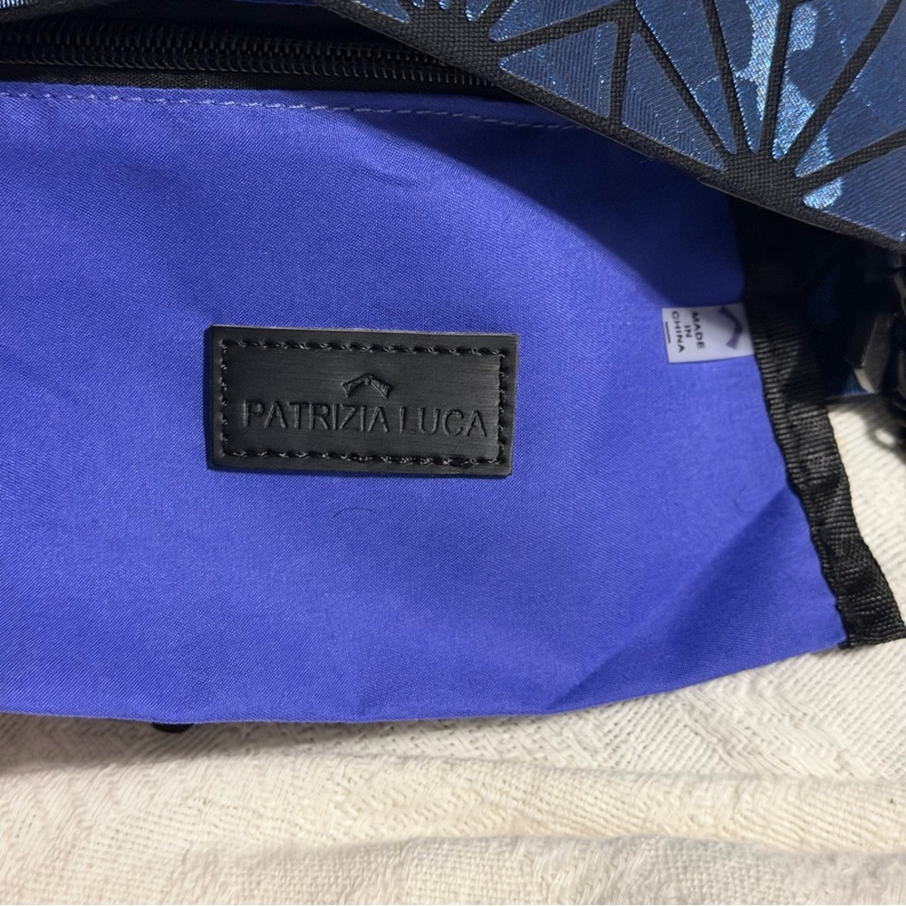 Patrizia Luca blue geometric pattern black chain shoulder bag purse - Picture 10 of 12
